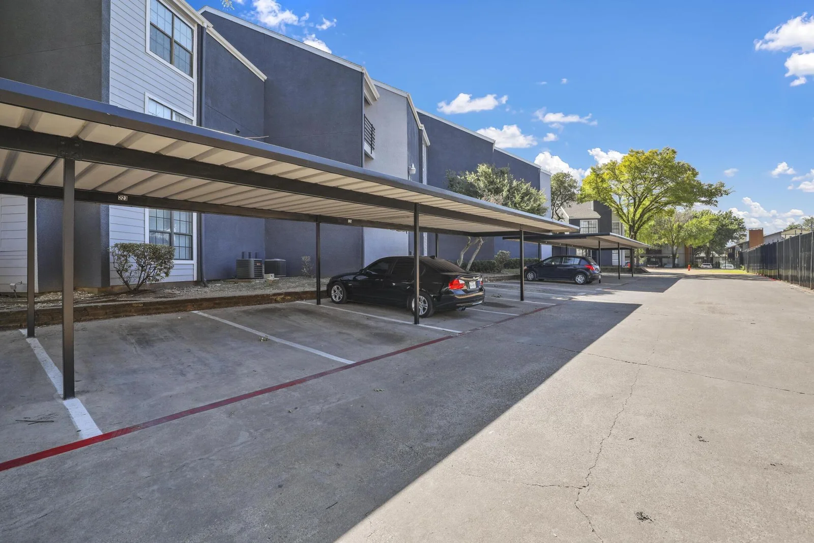 Village Oaks Apartment Homes photo